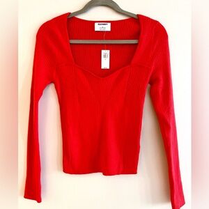 Old Navy Women's Scarlet Ribbed top